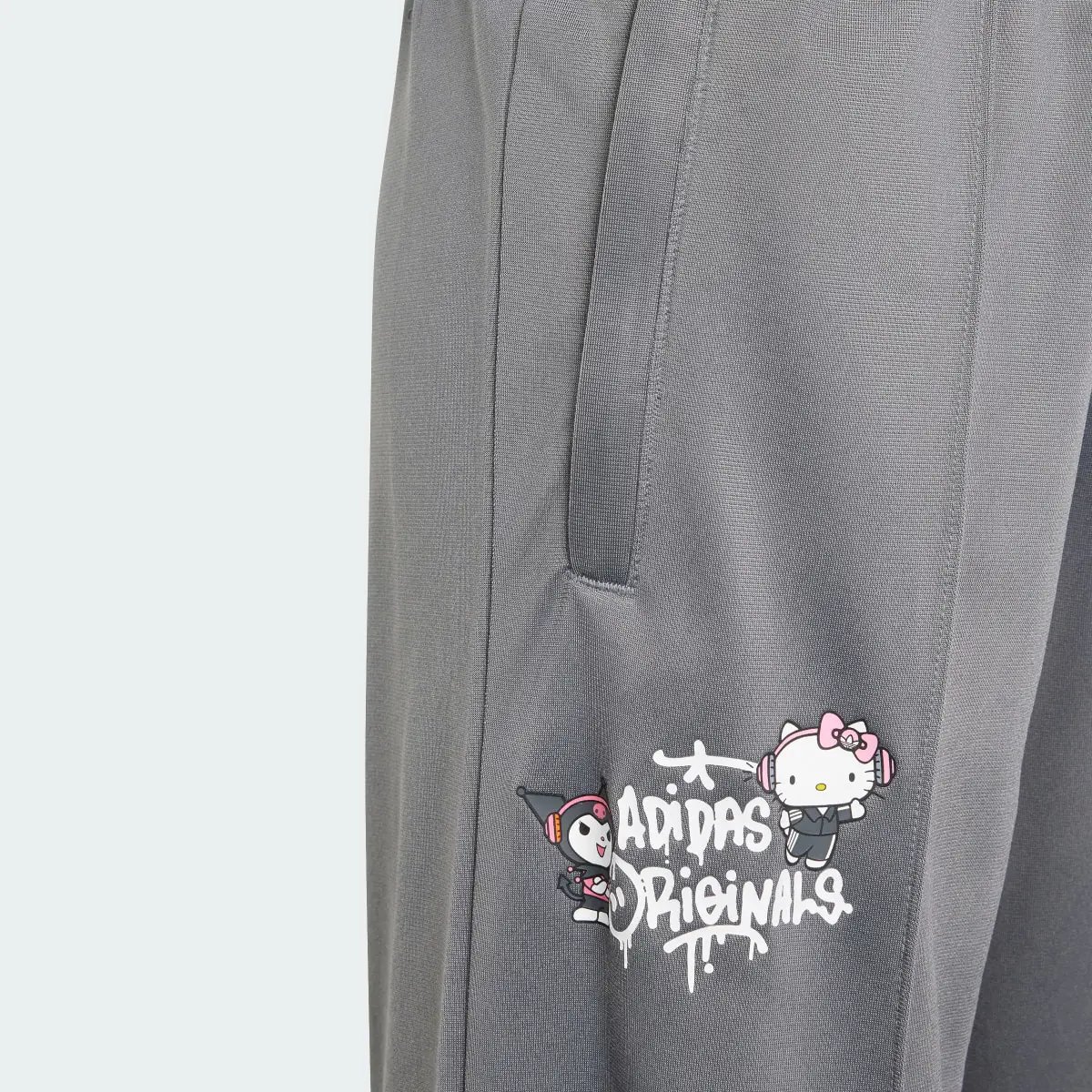 Adidas Pants SST adidas Originals x Hello Kitty Pierna Ancha. 3
