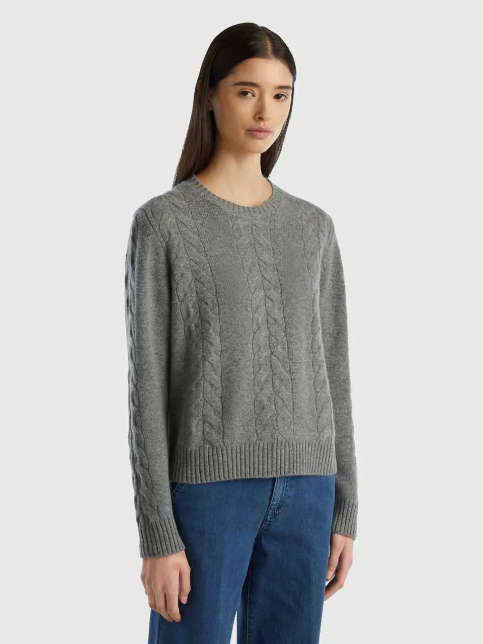 Benetton cable knit sweater in pure cashmere. 1
