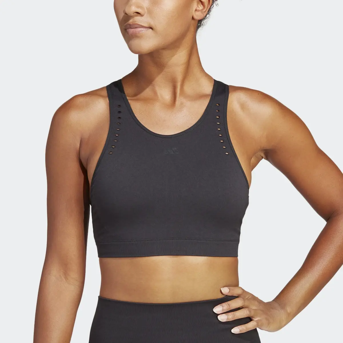 Adidas AEROKNIT Training Light-Support Bra. 1