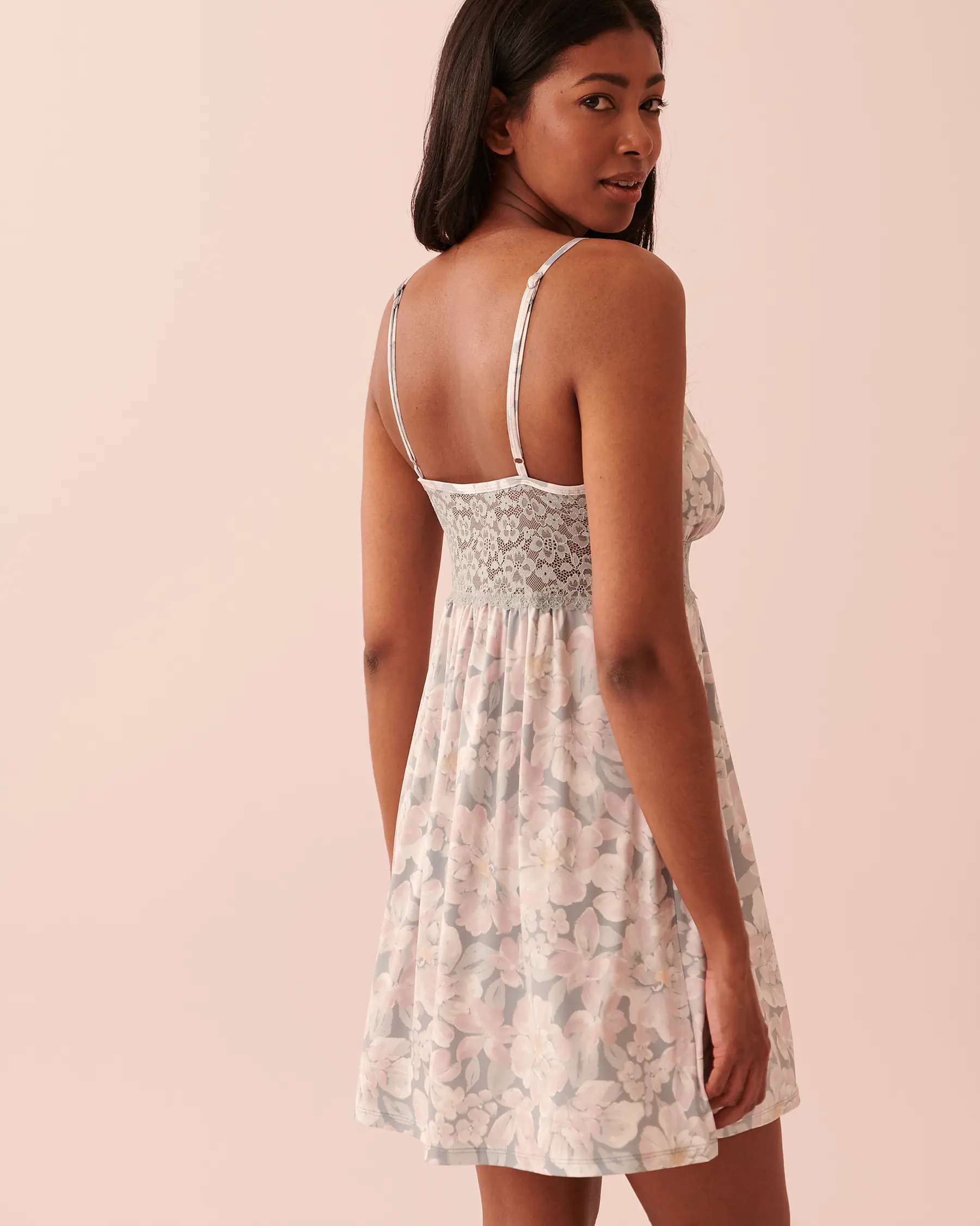 La Vie en Rose Recycled Fibers Lace Detail Nightie. 2