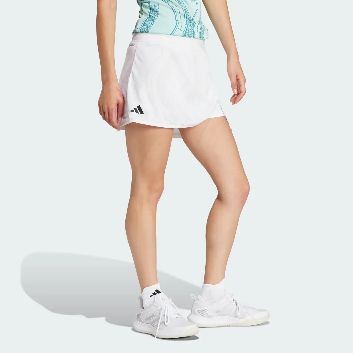 Adidas Club Tennis Graphic Skirt. 3