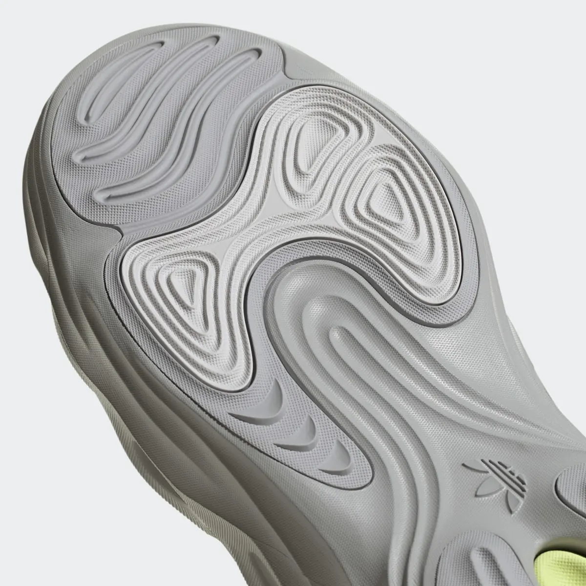 Adidas Adifom Q Shoes. 3