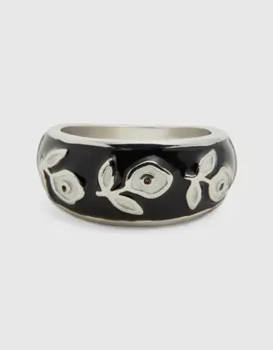 black band ring with white flowers