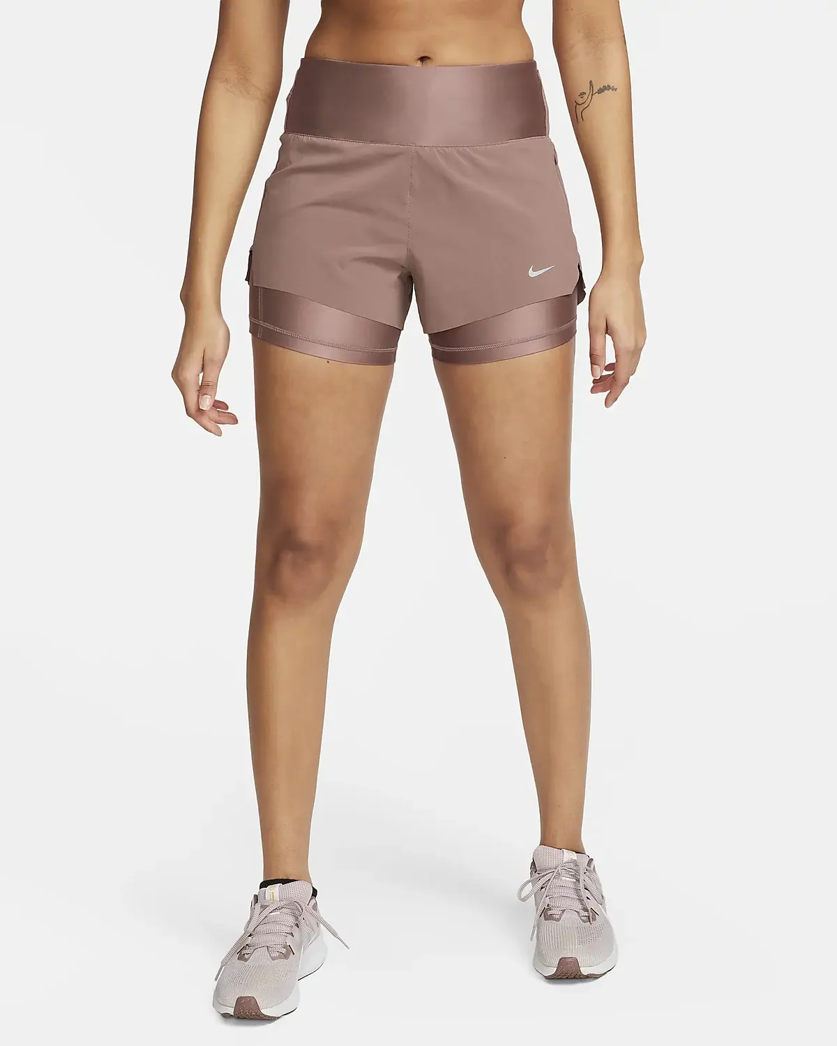 Nike Dri-FIT Swift. 1