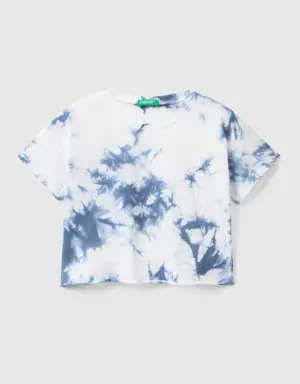 tie-dye t-shirt with embroidery