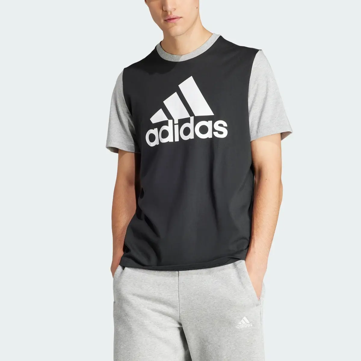 Adidas Essentials Single Jersey Big Logo T-Shirt. 1