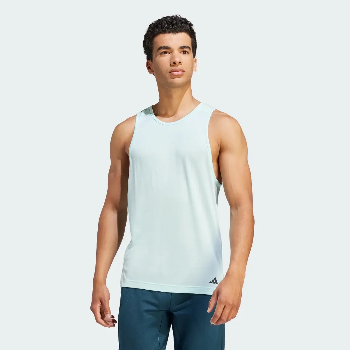 Adidas Yoga Training Tank Top. 2