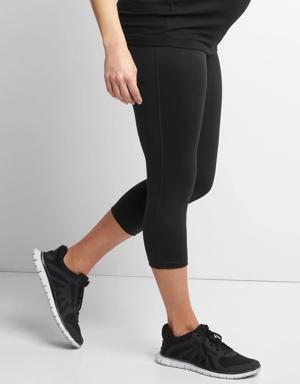 Maternity GapFit Blackout Full Panel Capris black