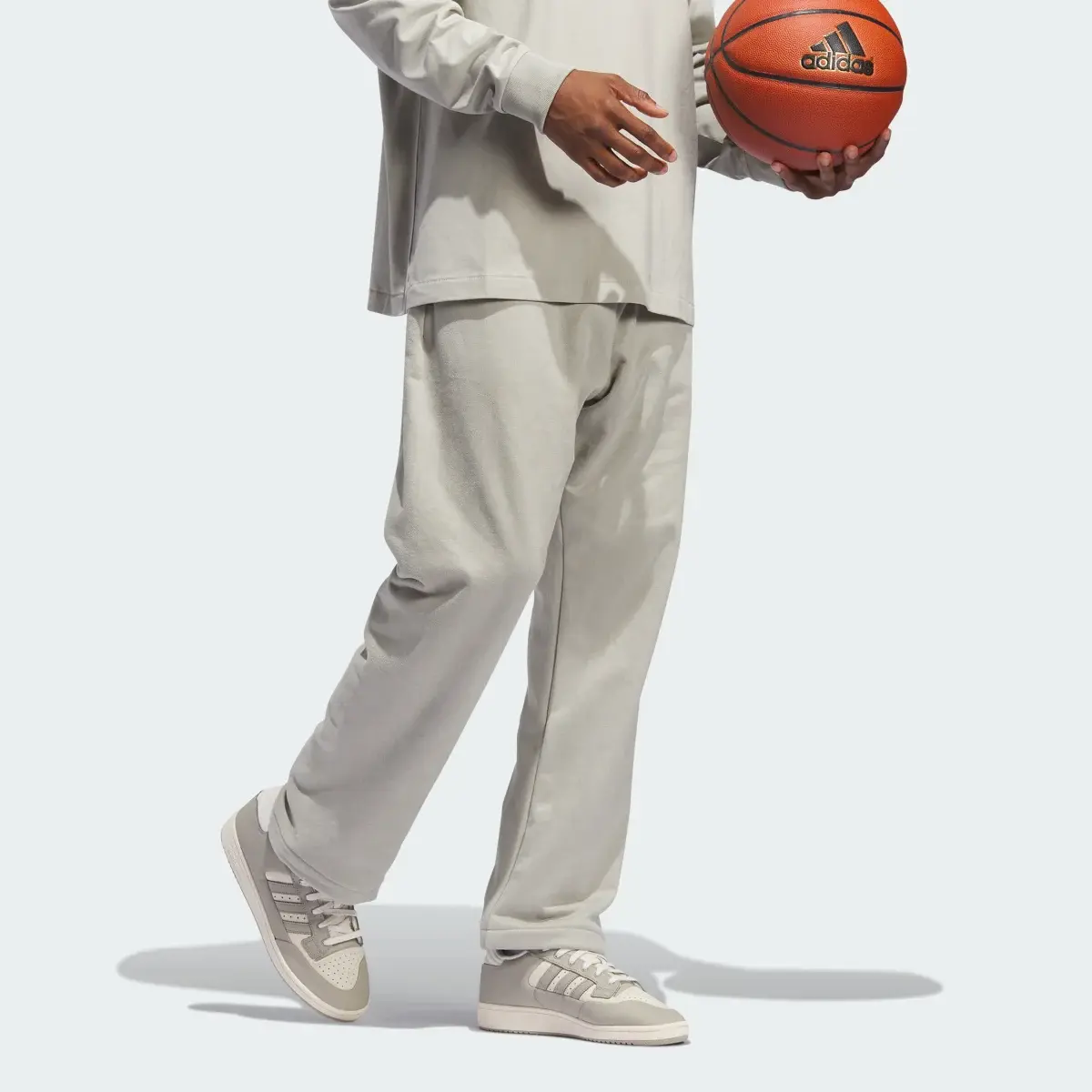 Adidas Pantalón Basketball Sueded. 3