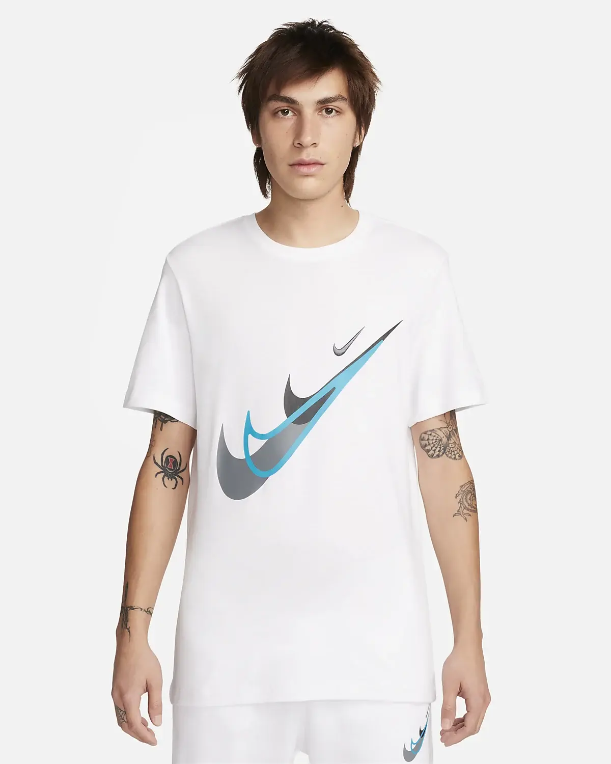 Nike Sportswear. 1