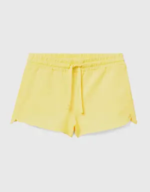 shorts with drawstring in organic cotton