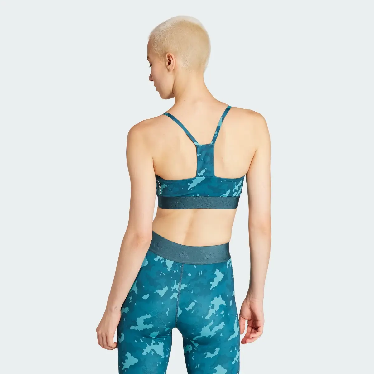 Adidas Aeroreact Training Light-Support Techfit Bra. 3