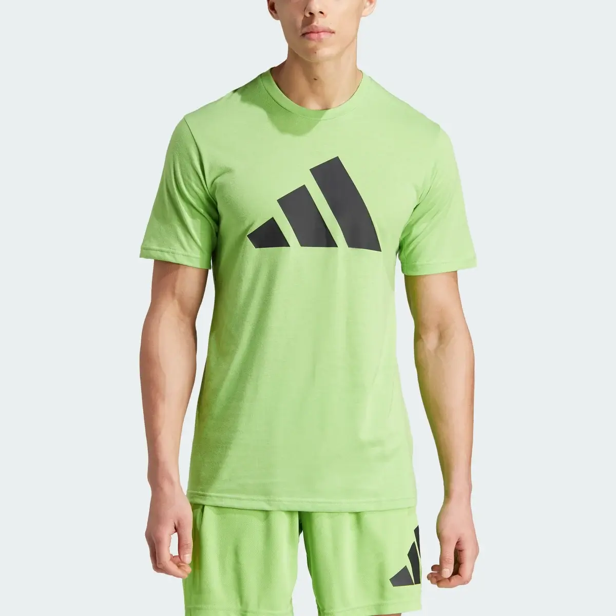 Adidas Playera Deportiva Train Essentials Feelready Logo. 1