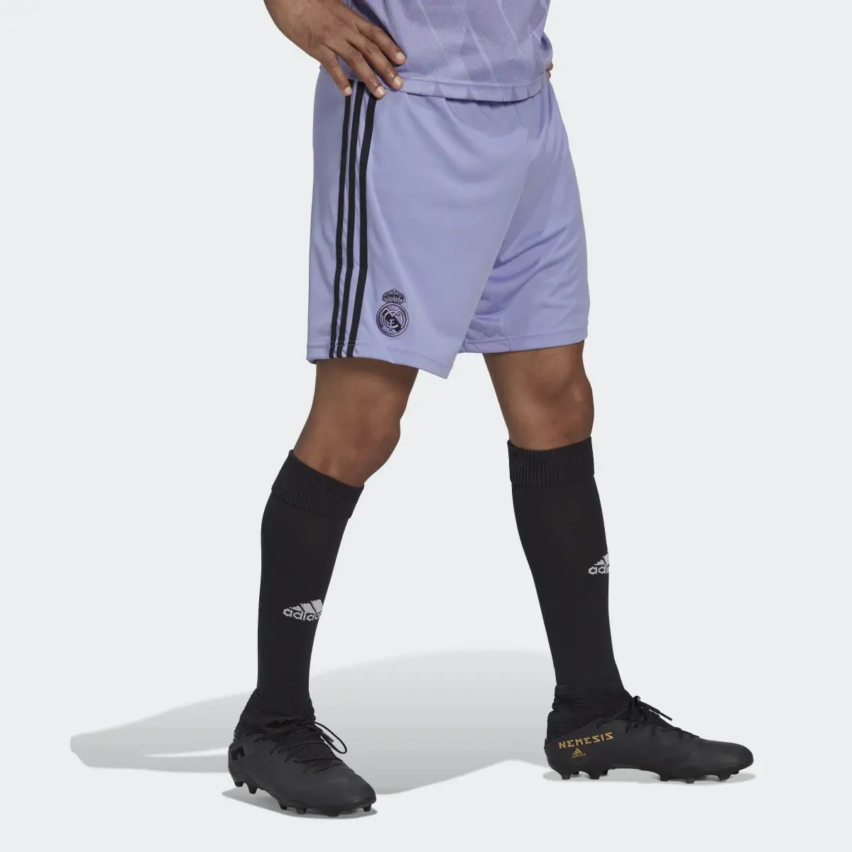 Adidas Shorts Uniforme de Visitante Real Madrid 22/23. 1