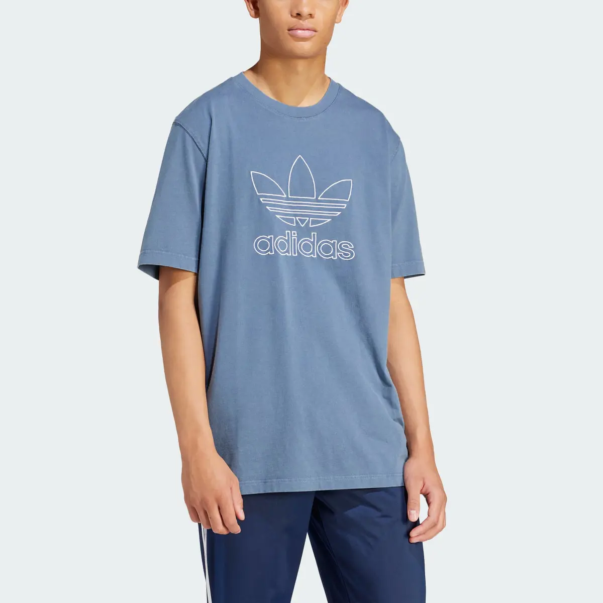 Adidas T-shirt adicolor Outline Trefoil. 1