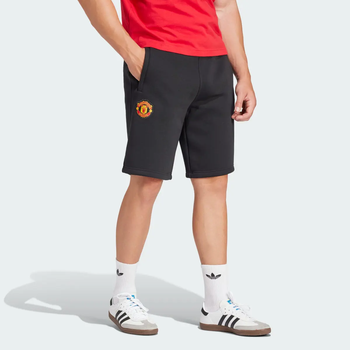 Adidas Manchester United Essentials Trefoil Shorts. 1