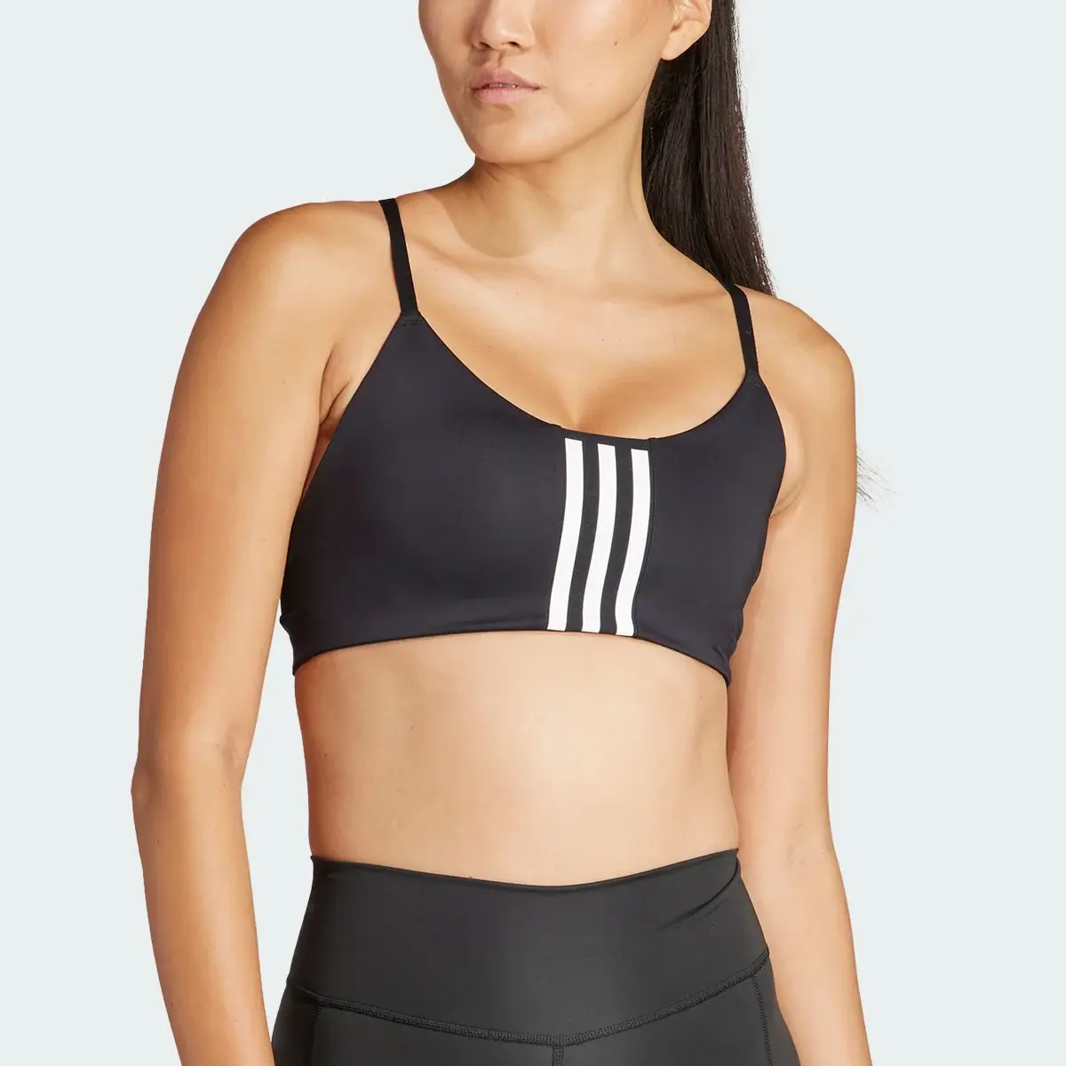 Adidas Aeroimpact Training Light-Support Bra. 1