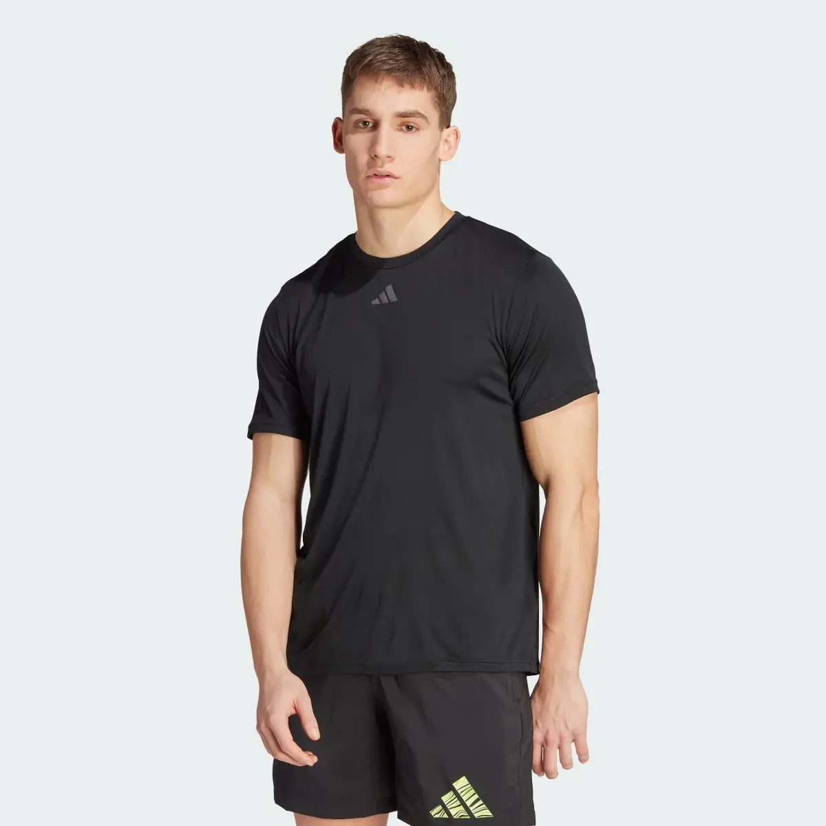 Adidas Playera HIIT Slogan Training. 2