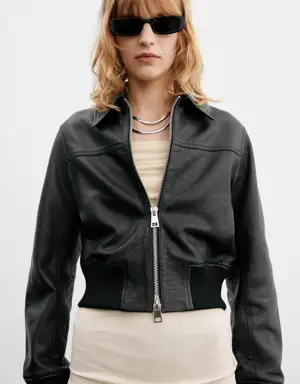 Leather jacket with elasticated hem 
