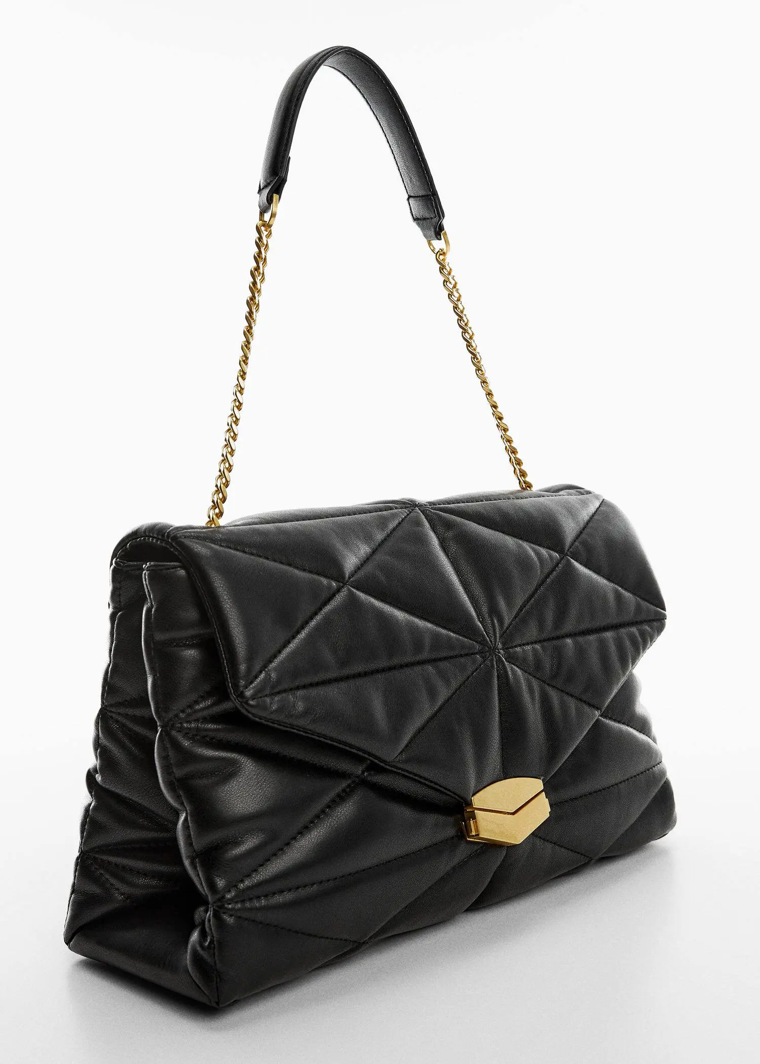 Mango Quilted bag with flap. 3