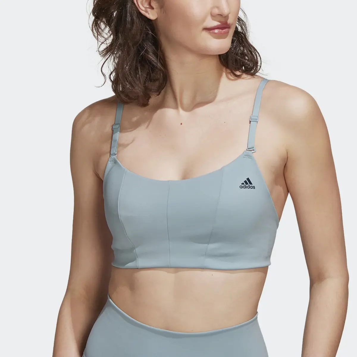 Adidas Top Deportivo Yoga Studio Soporte Ligero. 1