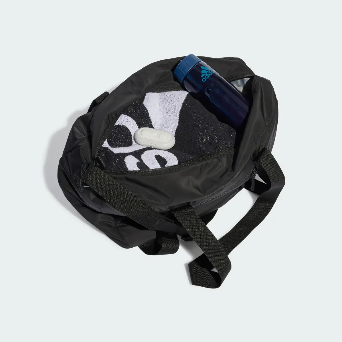 Adidas Sport Bag. 3