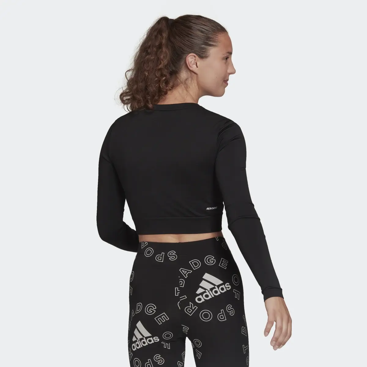 Adidas AEROKNIT Seamless Fitted Cropped Long-Sleeve Top. 3