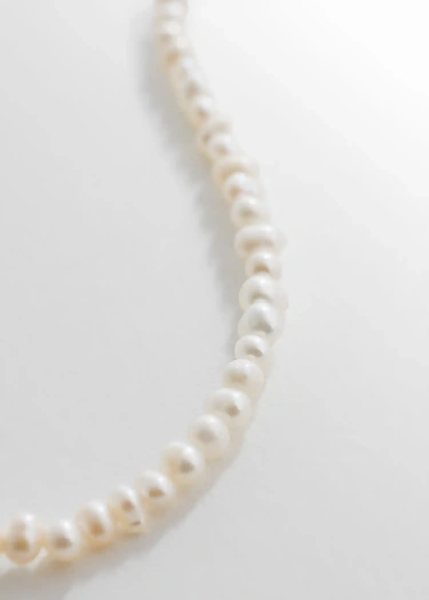 Mango Natural pearl necklace. 3