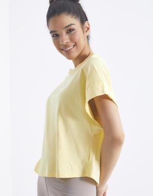 Sarı Minimal Yazı Baskılı O Yaka Oversize Kadın T-Shirt - 97219