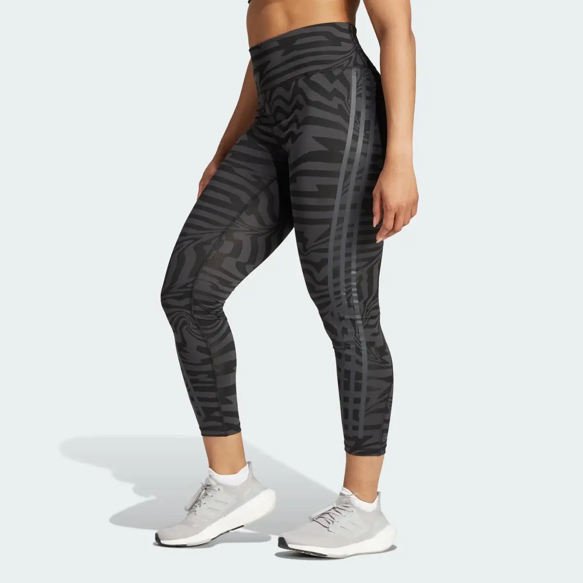 Adidas Optime TrainIcons Jacquard 3-Stripes Leggings. 2