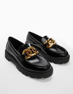 Chain loafers