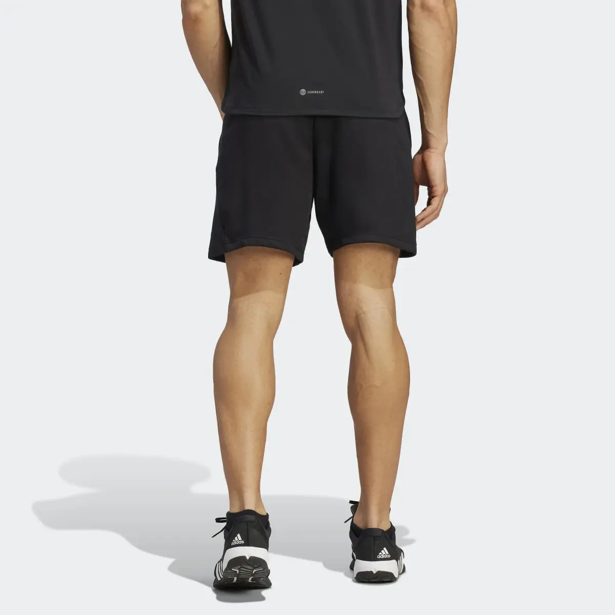 Adidas Shorts de Entrenamiento Yoga. 2