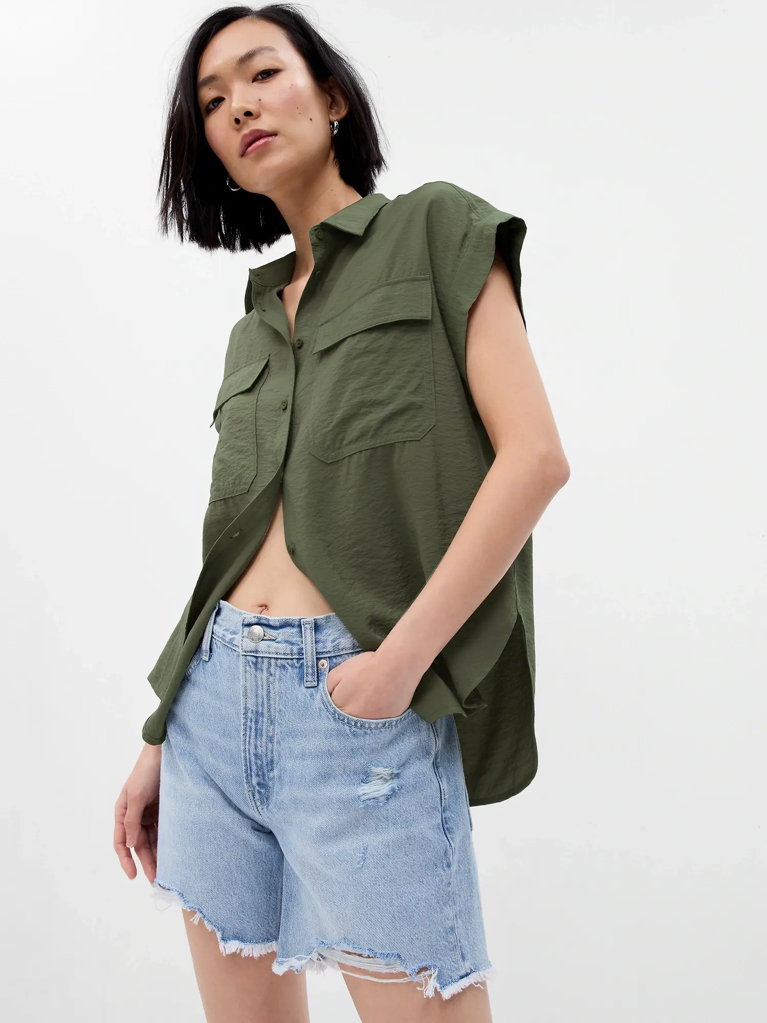 Gap Utility Shirt green. 1