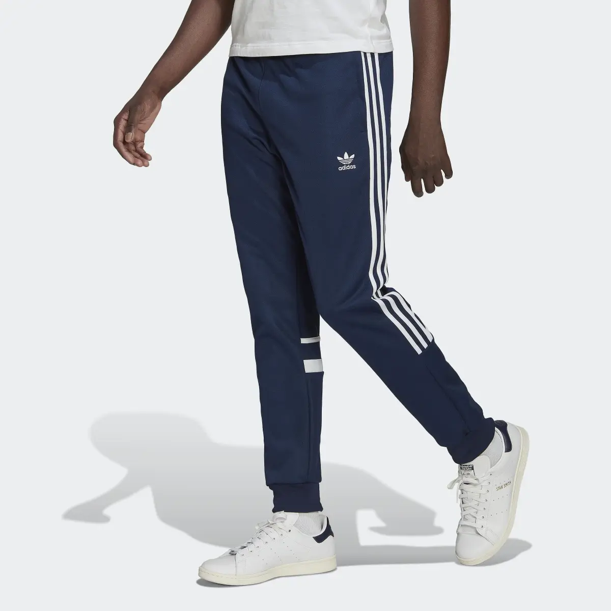 Adidas Pantaloni adicolor Classics Cutline. 1