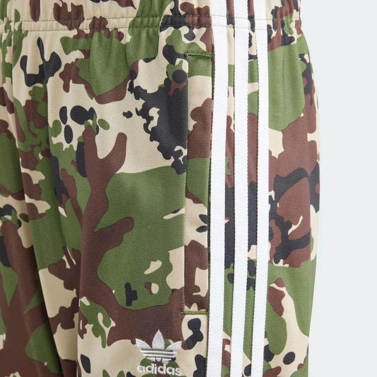 Adidas Pants SST Camo. 3