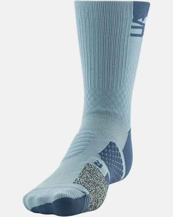 Under Armour Unisex UA ArmourDry™ Playmaker Mid-Crew Socks. 2