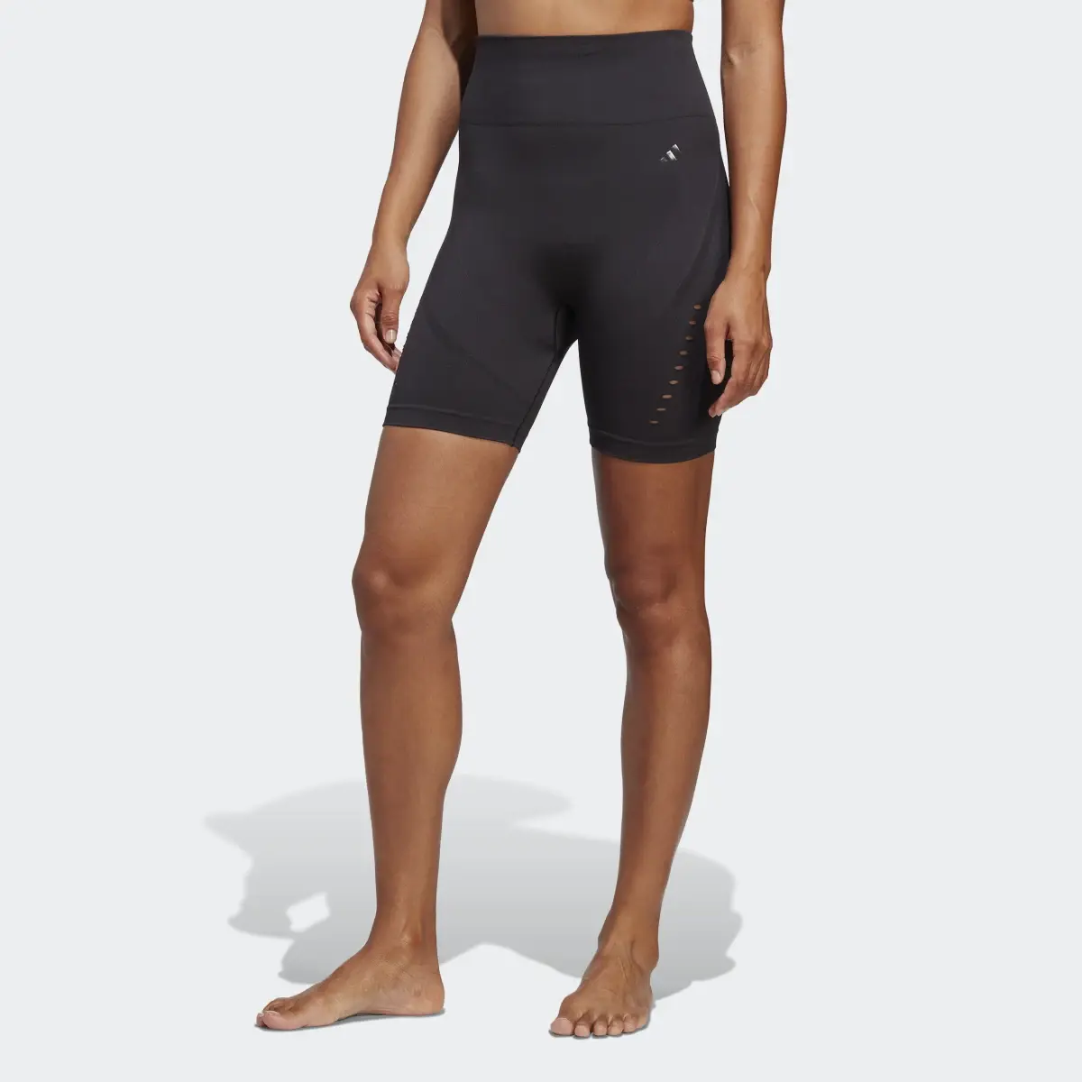 Adidas Yoga Studio AEROKNIT Bike Short Leggings. 1