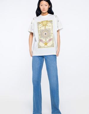 Special Tarot Pattern Printed Shoulder Lace Detailed Embroidered Ecru Tshirt