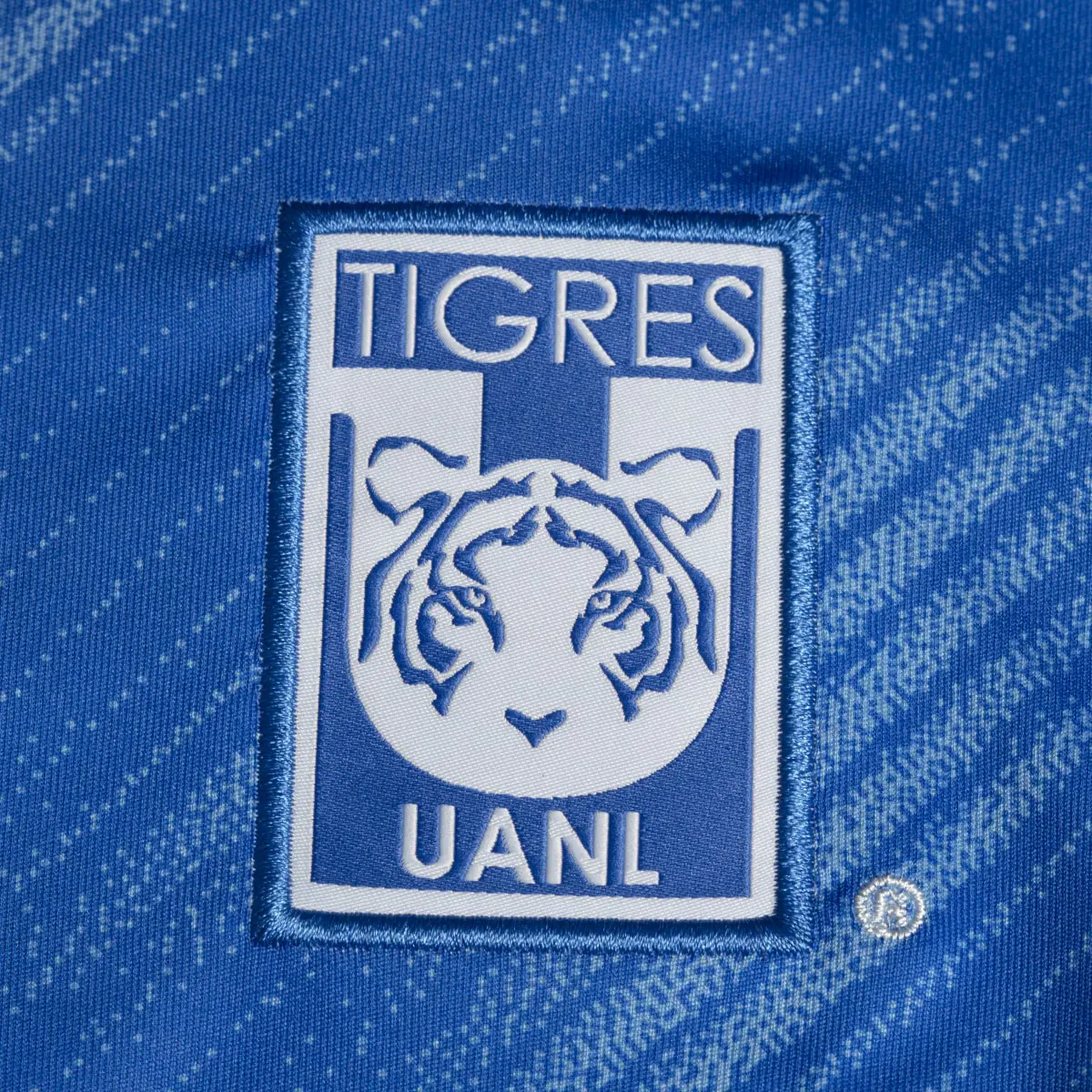 Adidas Jersey Uniforme de Visitante Tigres UANL 22/23. 3