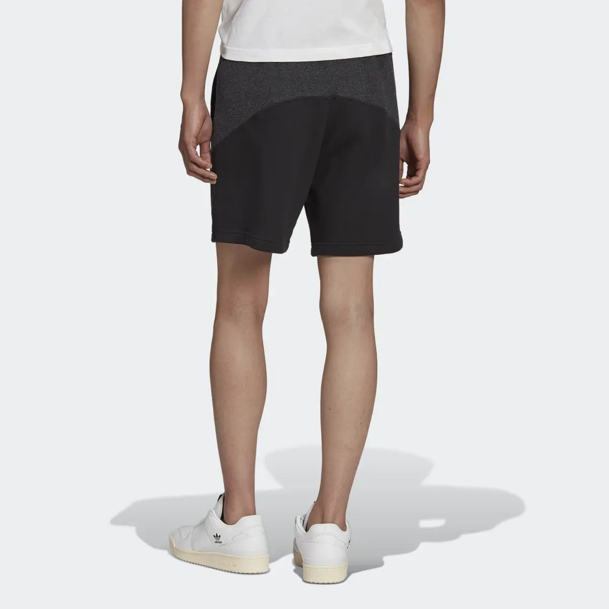 Adidas R.Y.V. Basic Shorts. 2