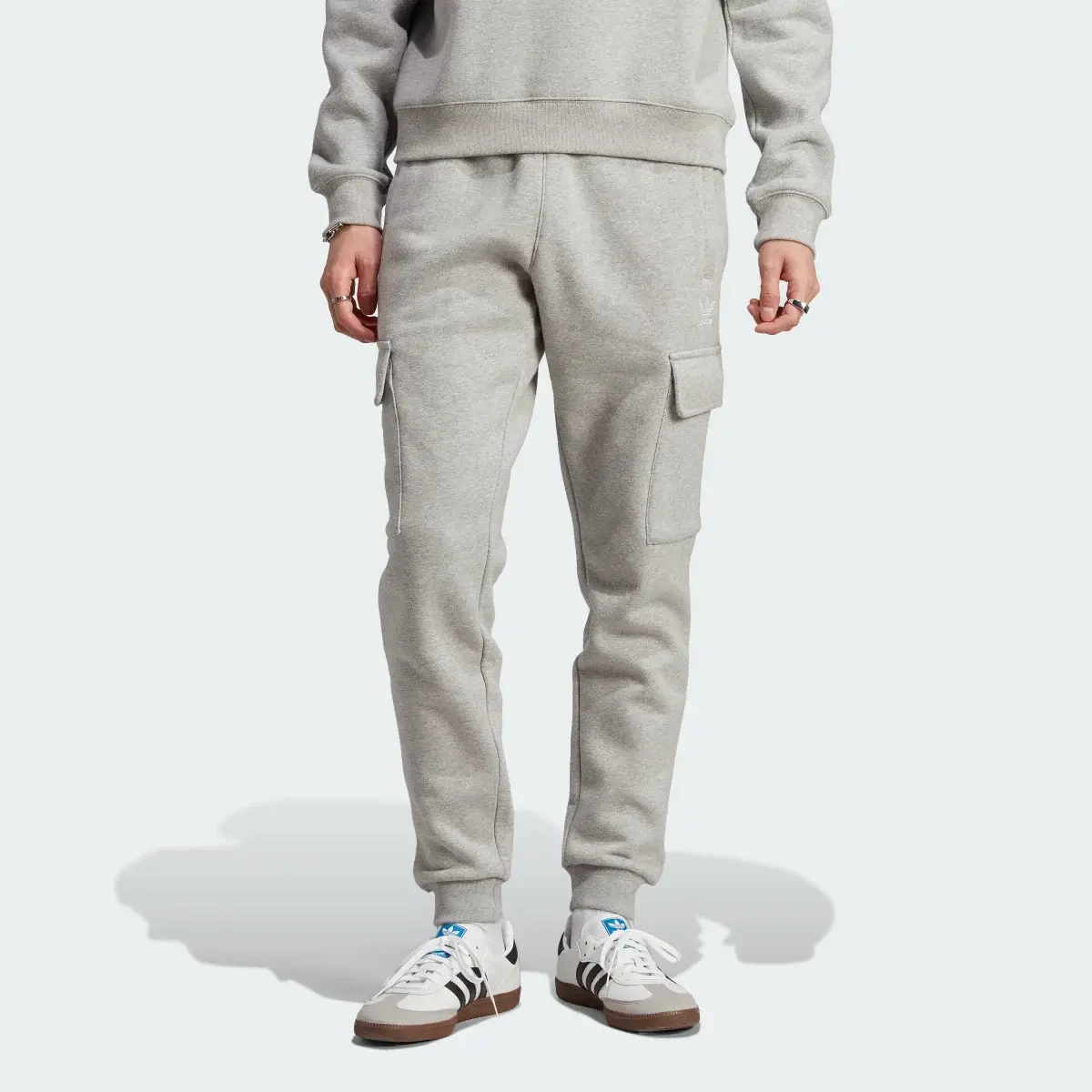 Adidas Pantaloni Trefoil Essentials Cargo. 1