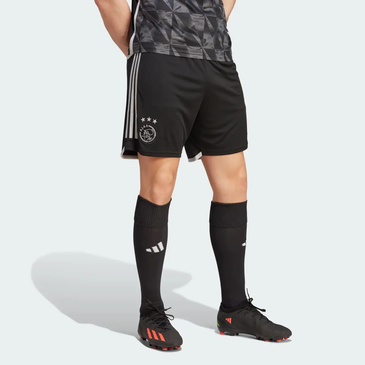 Adidas Calções do Terceiro Equipamento 23/24 do Ajax Amsterdam. 1