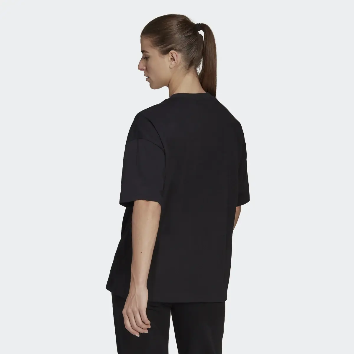 Adidas T-shirt oversize Essentials Repeat adidas Logo. 3