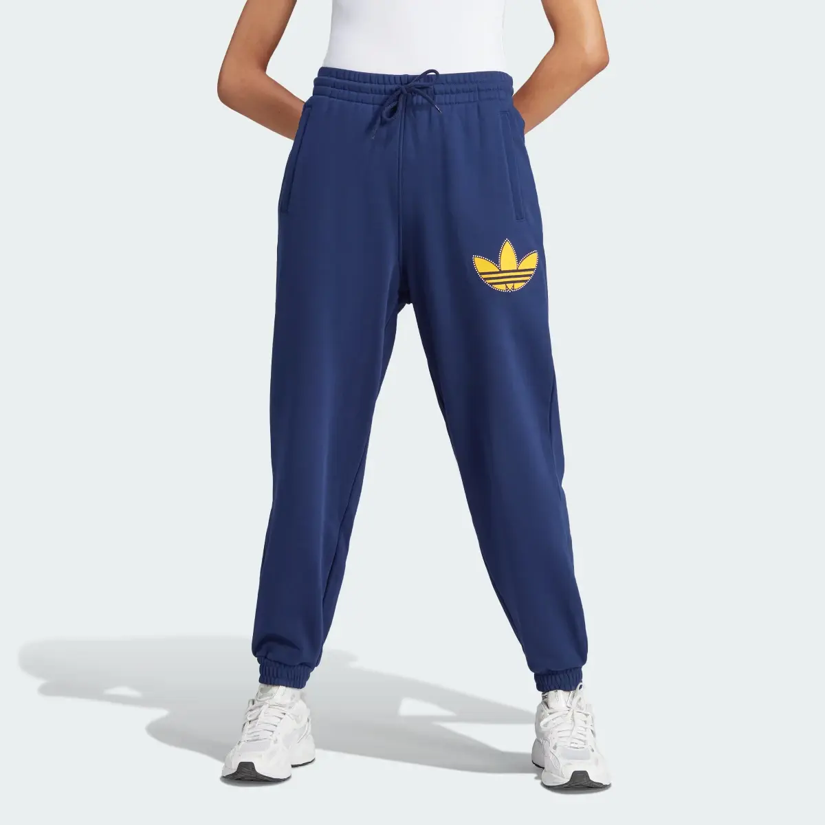 Adidas Pearl Trefoil Cuffed Jogginghose. 1