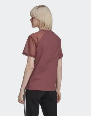 Adidas Adicolor Split Trefoil T-Shirt. 3 Adidas Adicolor Split Trefoil T-Shirt. 3