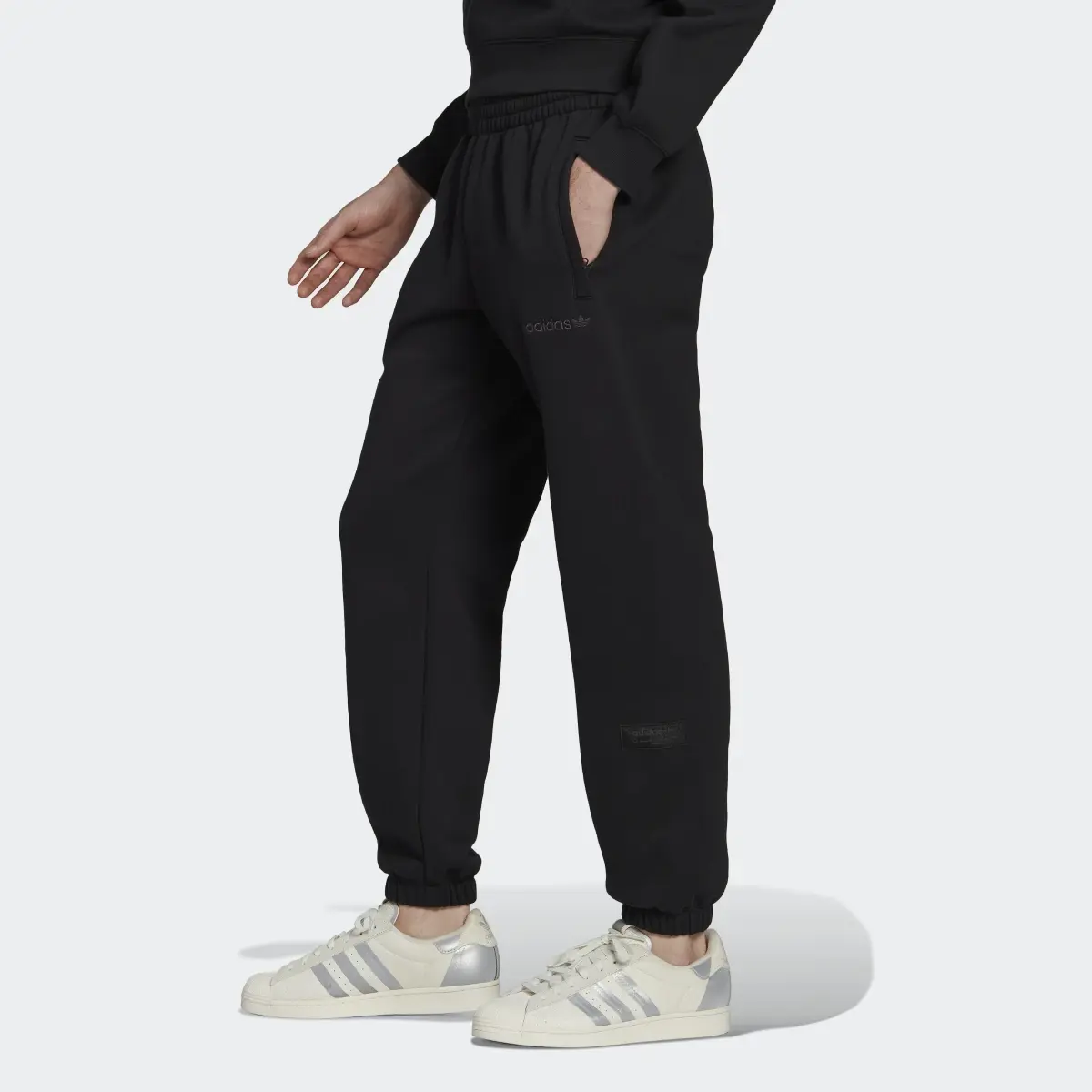 Adidas Trefoil Linear Sweat Pants. 2