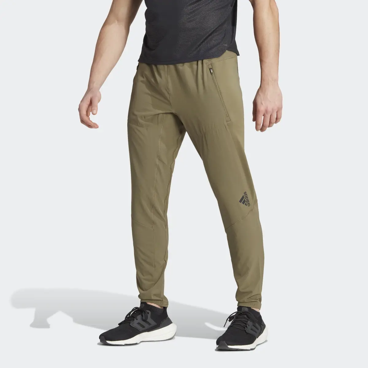 Adidas D4T Training Pants. 1