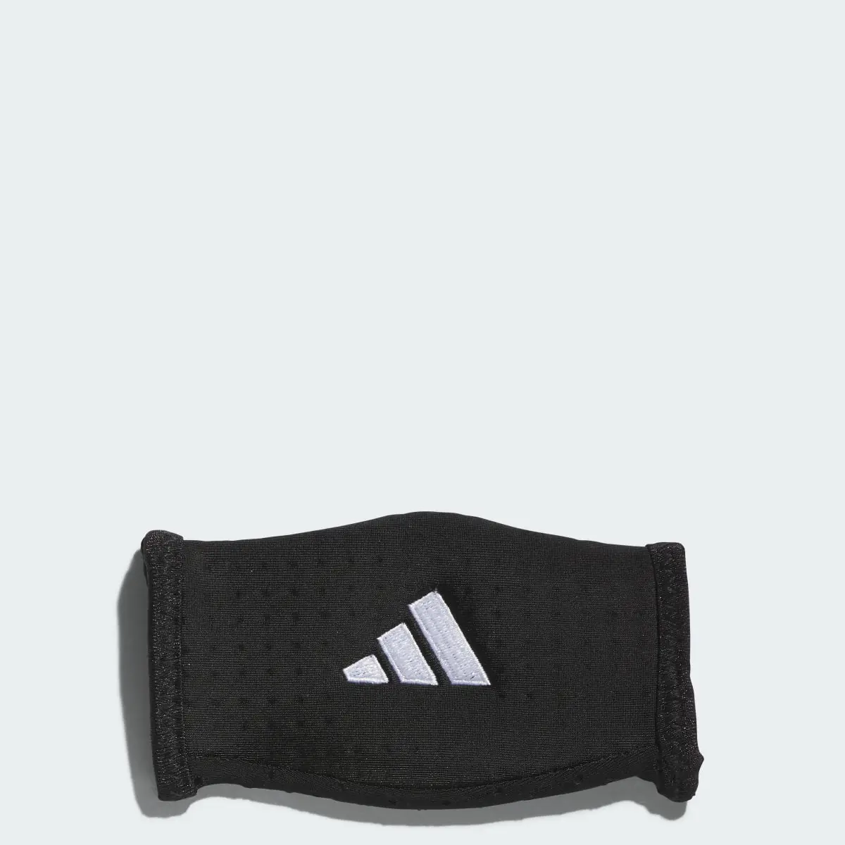 Adidas Team Towel. 1