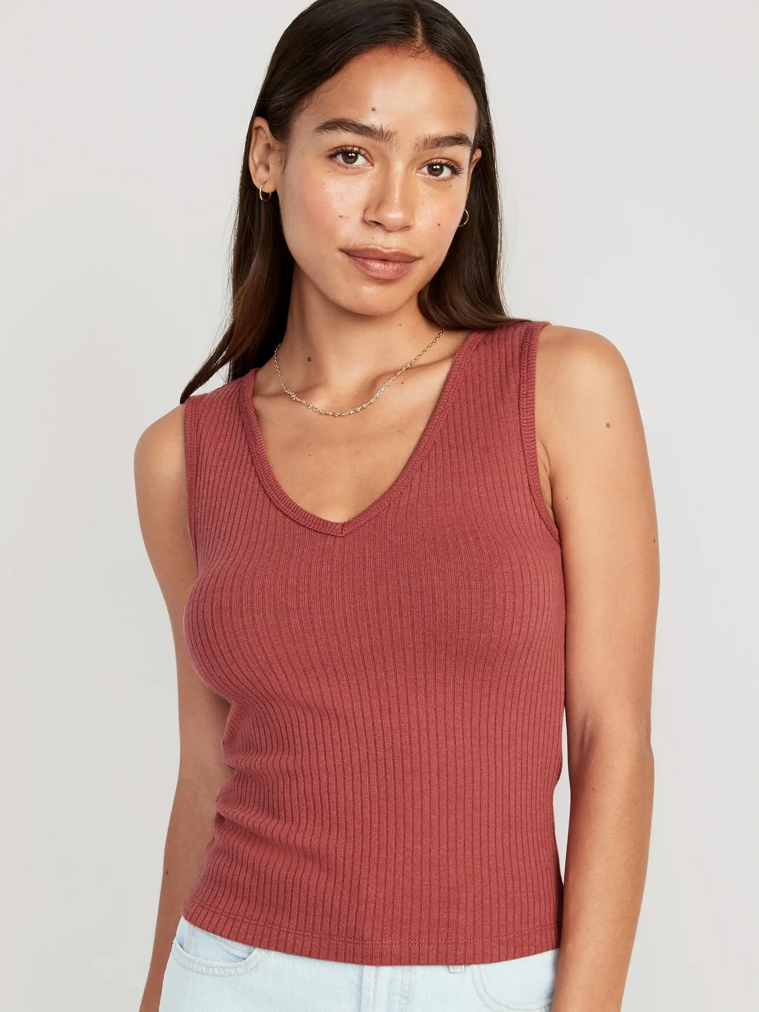 Old Navy Rib-Knit V-Neck Tank Top for Women pink. 1