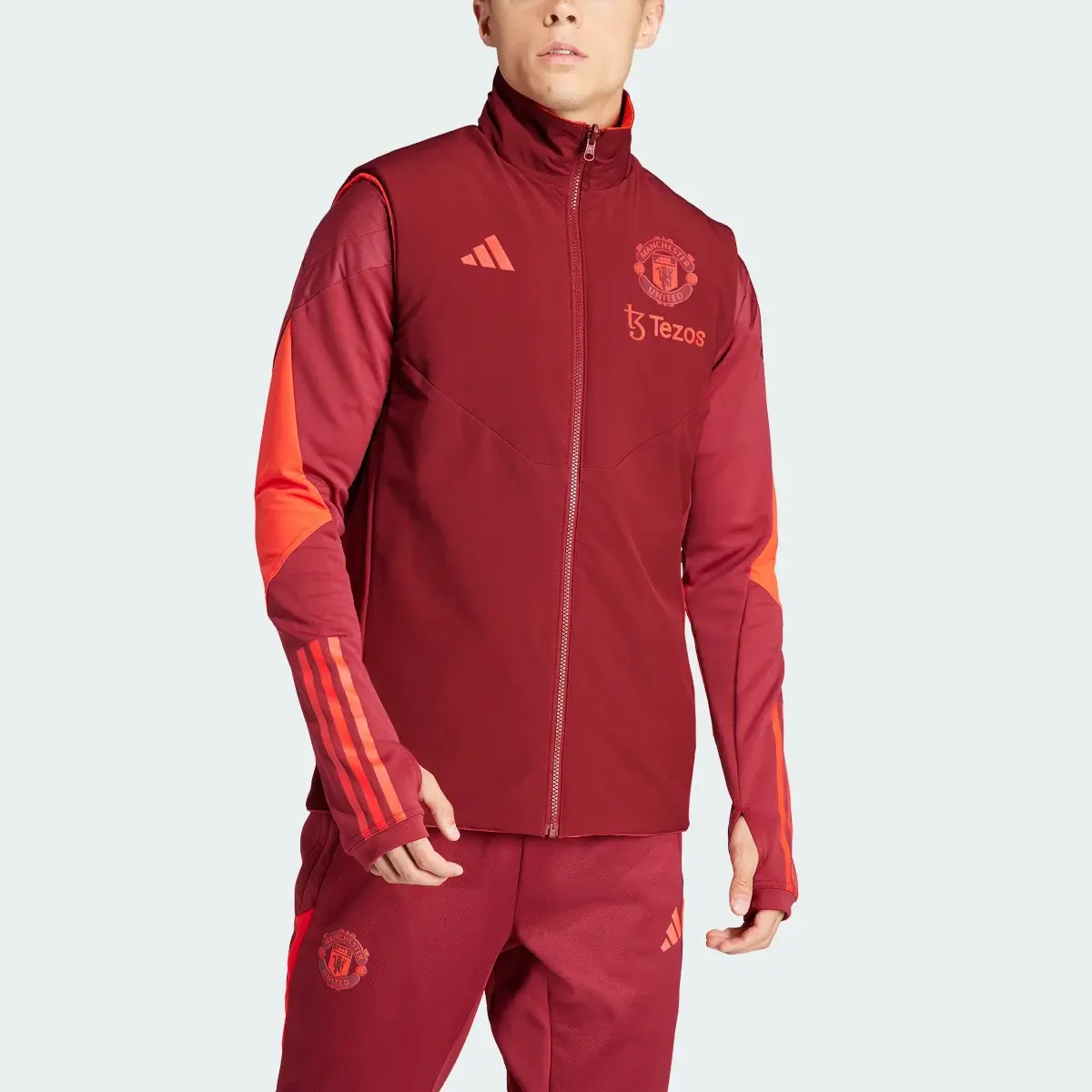 Adidas Manchester United Tiro 23 Winterized Vest. 1